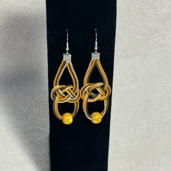 Cream Brown Mustard HandMade Boho Earrings NEW 🧵 - Picture 4 of 4
